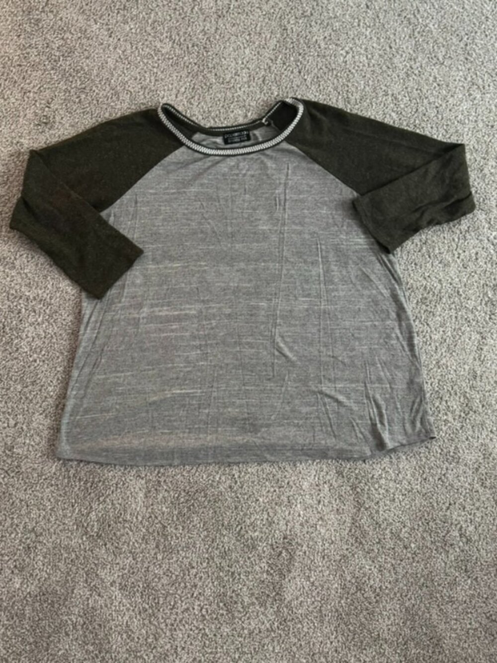 Papermoon Stitch Fix Gray Olive Raglan 3/4 Sleeve Top Braided Trim Neck L